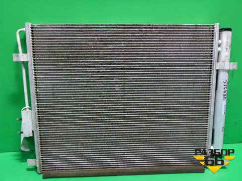 Радиатор кондиционера (976062W000) Hyundai Santa Fe с 2012г