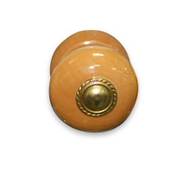 Ручка кнопка деревянная Подольск Бс2-1 светлая, золотая накладка