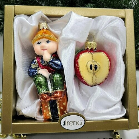 Набор стеклянных елочных игрушек Irena-Co Гном на подарке и яблочко Irena Co