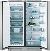 Холодильник AEG S 75578KG